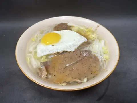 Beef Steak Noodle Soup / 煎牛扒