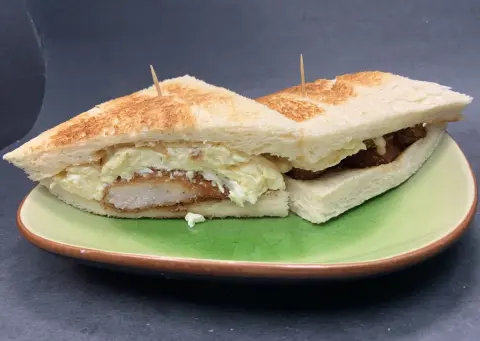 Crispy Pork Cutlet & Egg Sandwich / 吉列豬扒炒蛋治