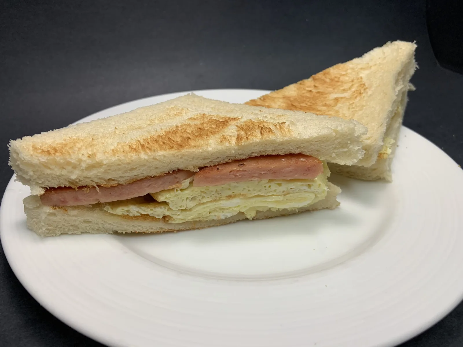 Luncheon Meat & Egg Sandwich